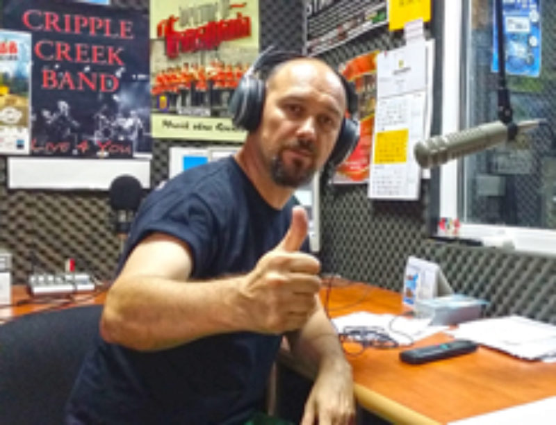 Radiomoderator Mircea Hodrn&#259;u ...