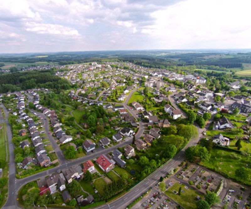 Luftbild der Siebenbrger-Sachsen-Siedlung in ...