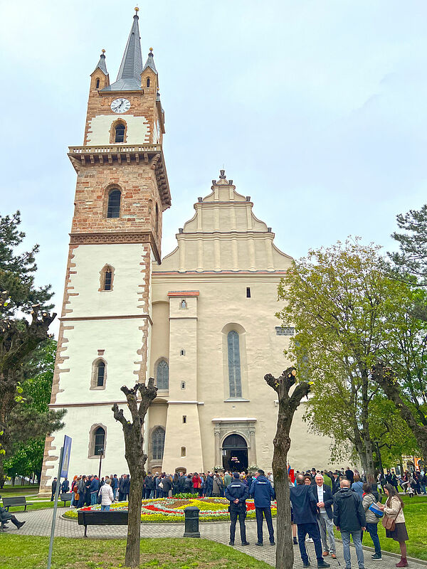Die evangelische Stadtpfarrkirche in Bistritz ...