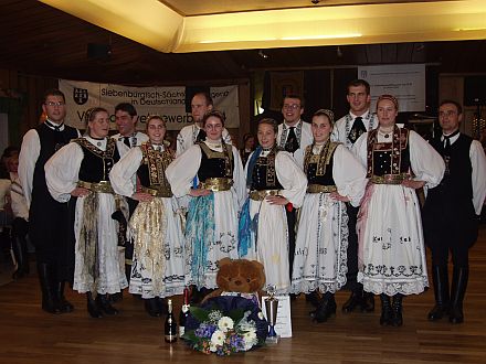 Die Jugendtanzgruppe Heilbronn siegte zum fnften Mal beim Volkstanzwettbewerb der SJD. Foto: Petra Reiner