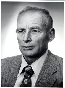 Otto Gert Folberth hat die roten Leuchtdioden erfunden, die den Betrieb von elektronischen Gerten signalisieren.