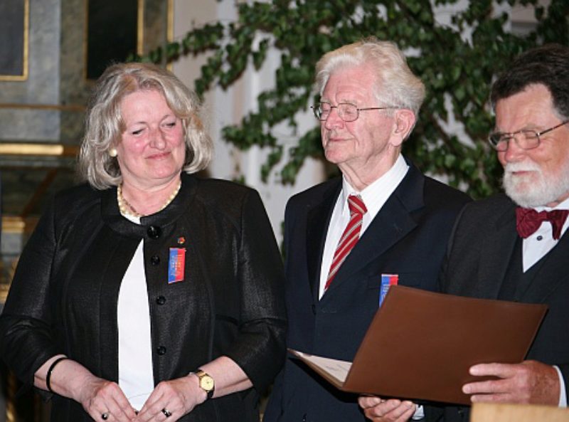 Kulturpreistr�ger Kurtfritz Handel (rechts) mit ...