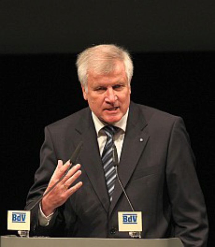 Ministerp�sident Horst Seehofer sicherte den ...