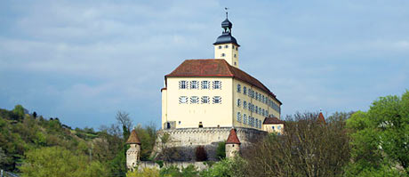 Helfen Sie mit, das Kultur- und Begegnungszentrum in Gundelsheim mit Leben zu f�llen!