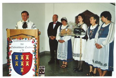 Vors. H. Folberth, Bgm. H. Gschwendtner; M. ...