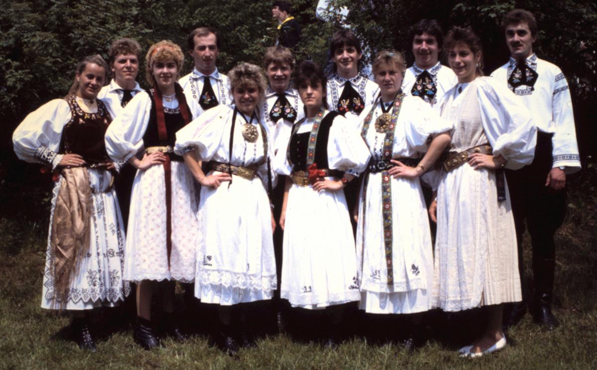    15.05.1989 -  Auftritt der Jugendtanzgruppe am ...