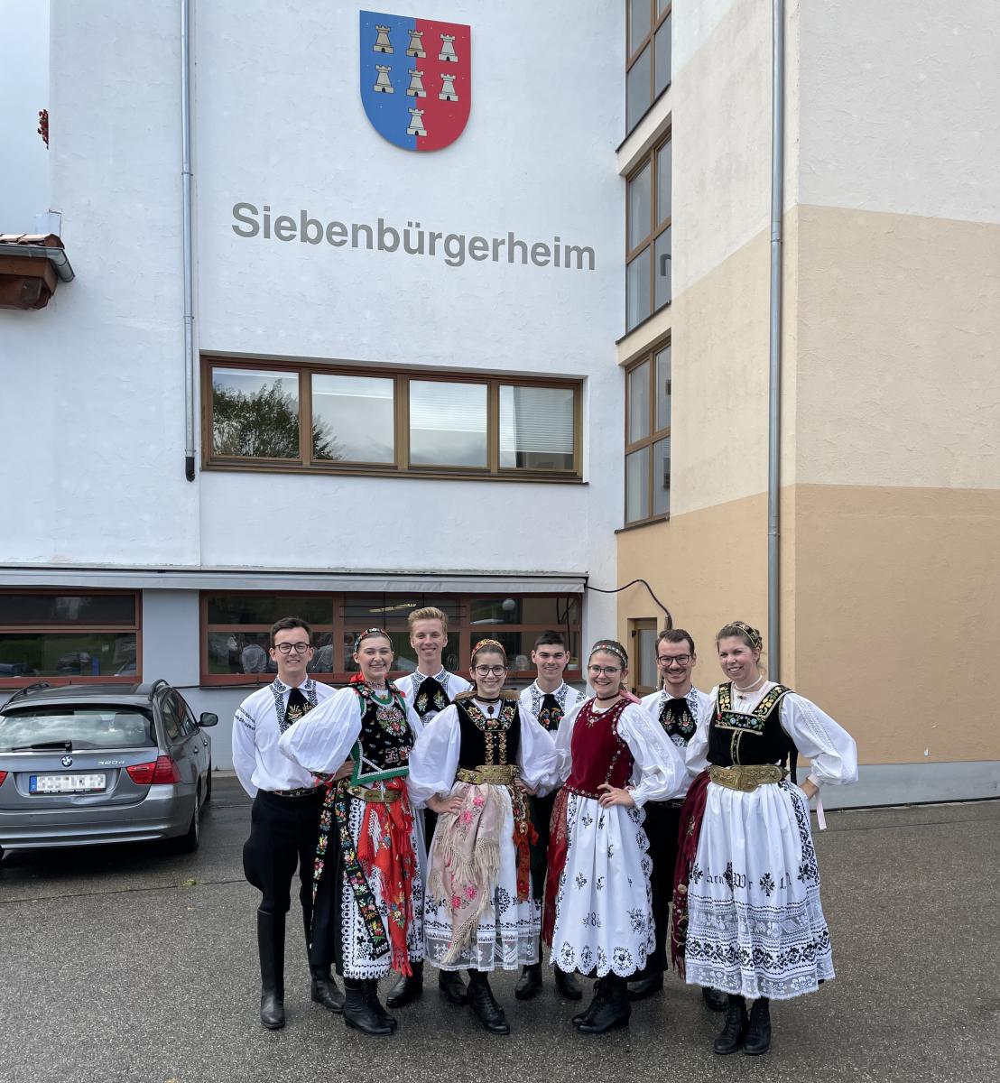   21.09.2022:  Das Lechbrucker Siebenbrgerheim ...