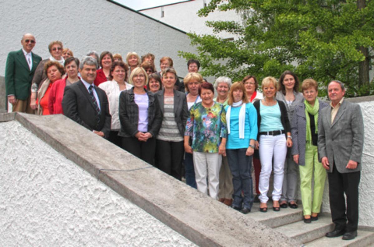  Die Teilnehmer der Tagung in Leitershofen (oder ...