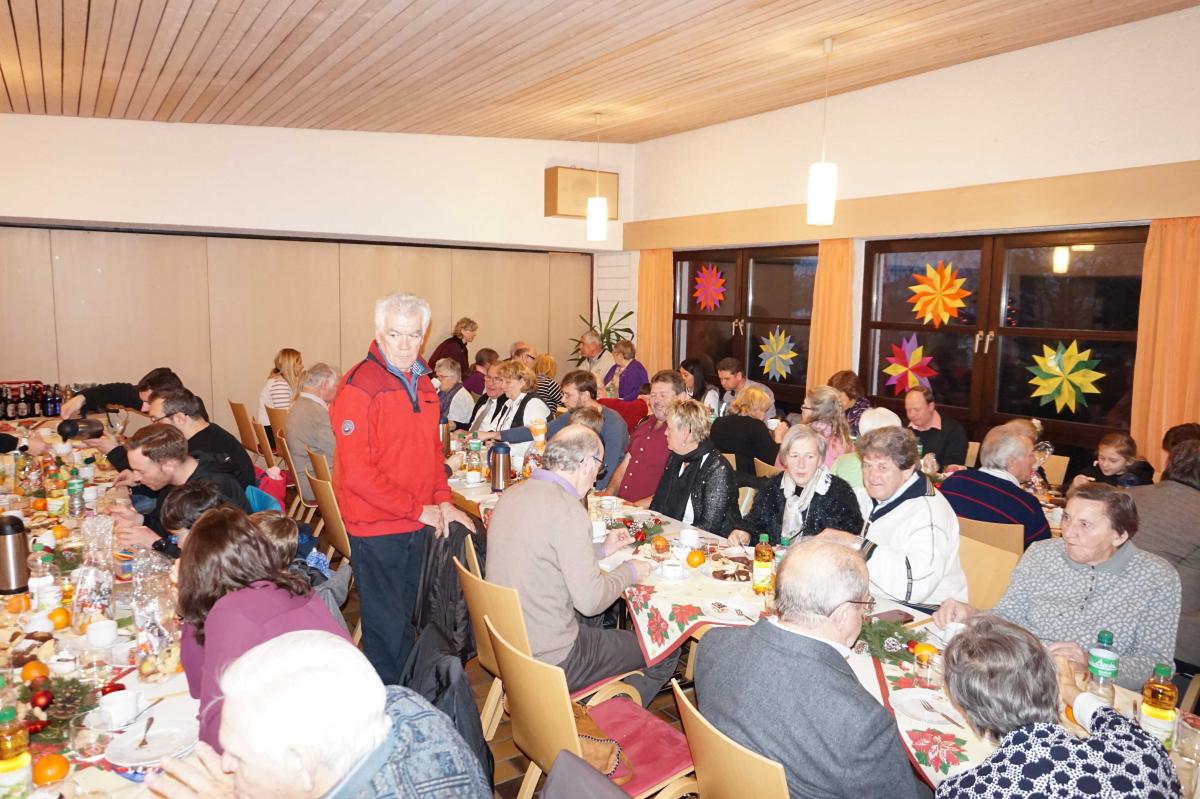  Weihnachtsfeier  ...