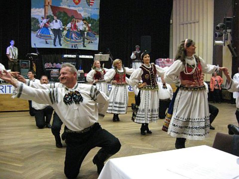 Die Grndungstanzgruppe aus Nrnberg begeisterte ...