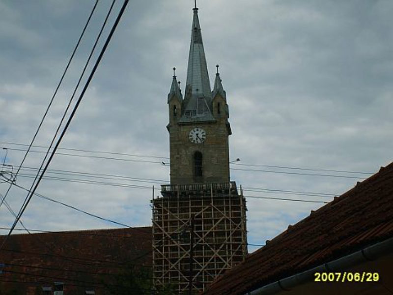 Turm der evangelischen Kirche in Bistritz. ...