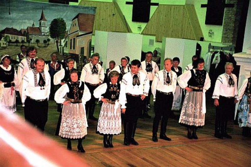 Im voll besetzten Thalia-Saal in Hermannstadt ...