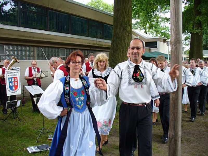 Das einzige Kronenfest in Norddeutschland wurde ...