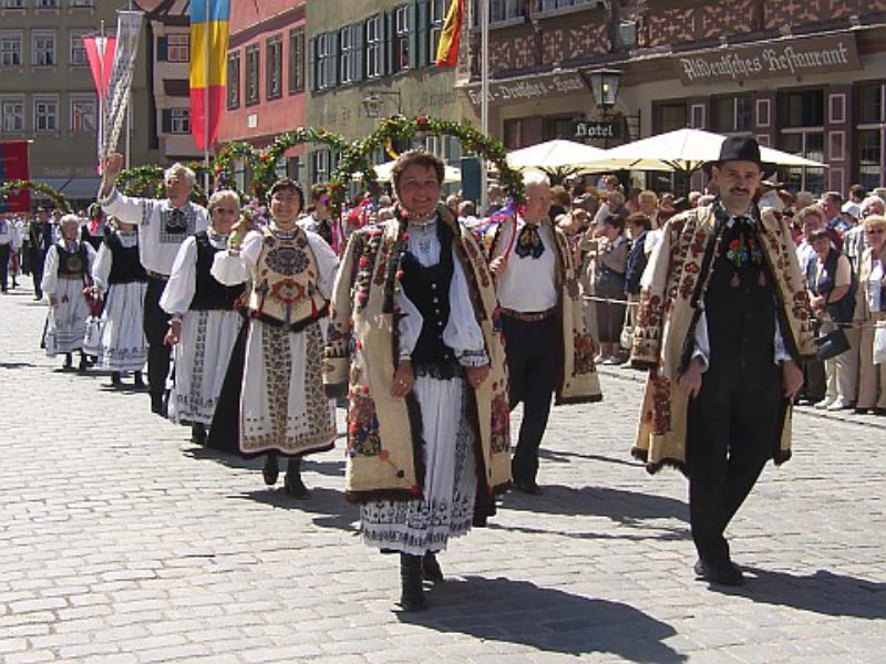 
Die Kreisgruppe Schwbisch Gmnd zeigte ...