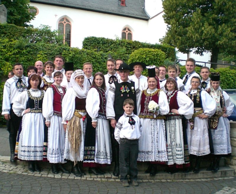 Das Brautpaar Inge Erika und Stephan Jakob Roth ...