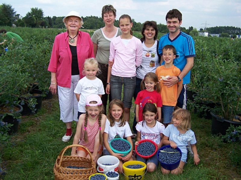 Kinder der Sing- und Spielgruppe Nrnberg mit ...