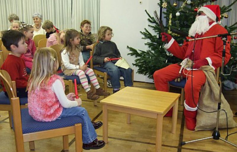 Vorweihnachtsfeier 2007 in Stuttgart: “. ER kam ...