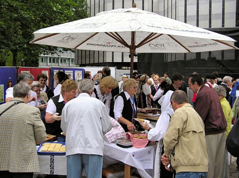 Beim Brgerfest zum 70-jhrigen Jubilum der ...