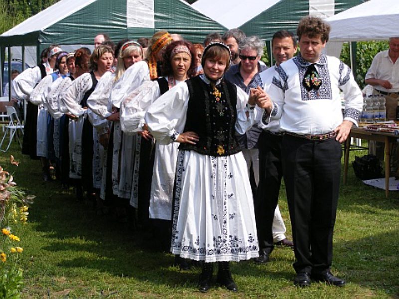 Erstes Kronenfest in Berlin. Foto: Michaela Voigt ...