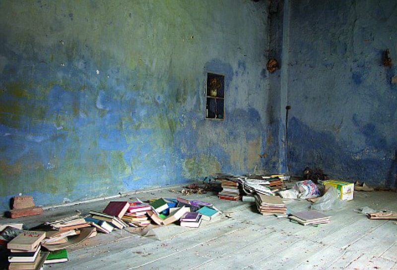 „Wohnung des ausgewanderten Lehrers“, eine der ...