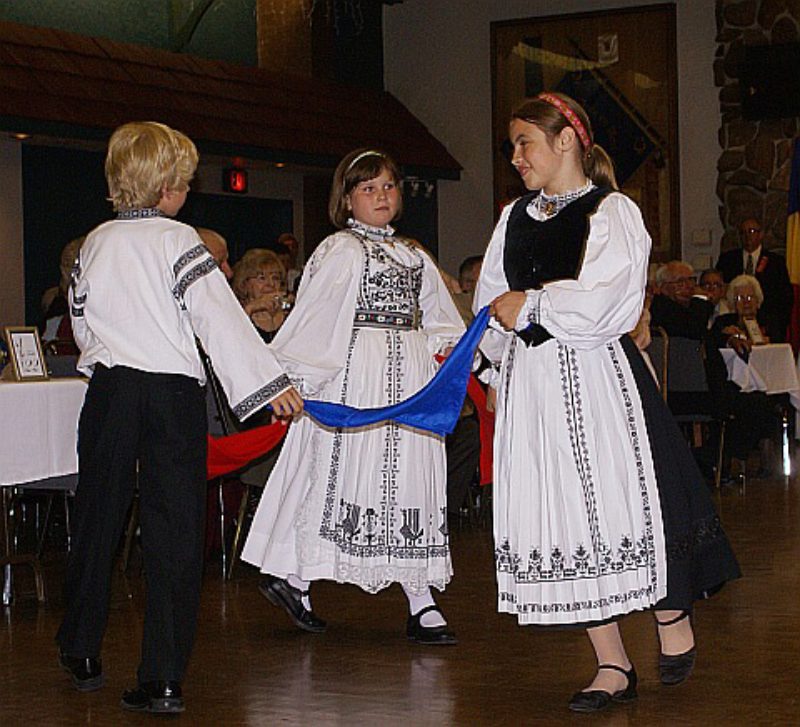 Die Kindertanzgruppe Kitchener eroberte die ...