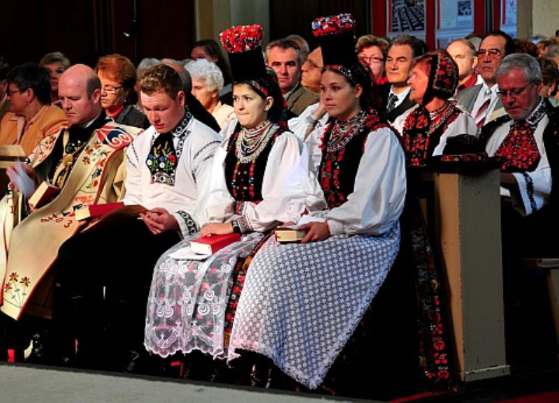 Der Gottesdienst in der evangelischen Kreuzkirche ...