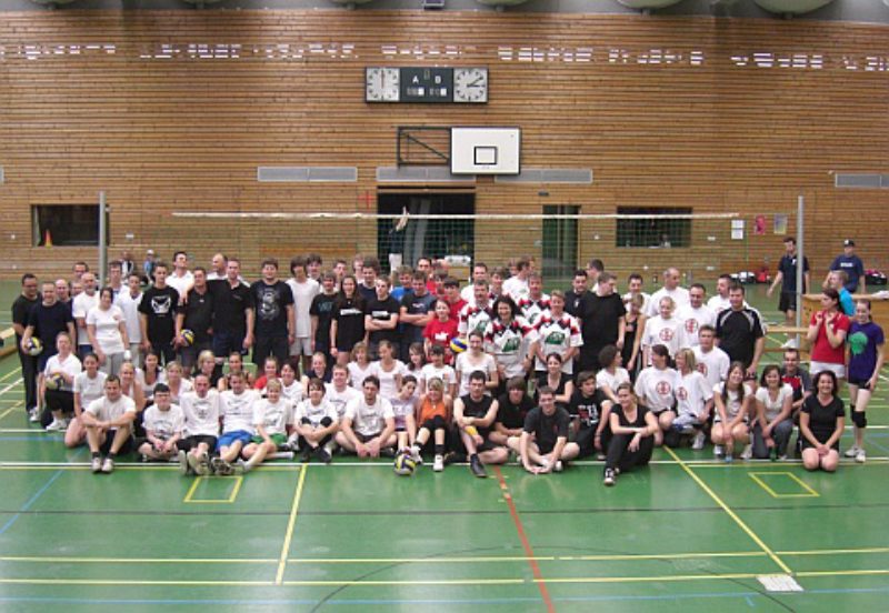 Das Hallenvolleyballturnier in Dinkelsbhl wchst ...