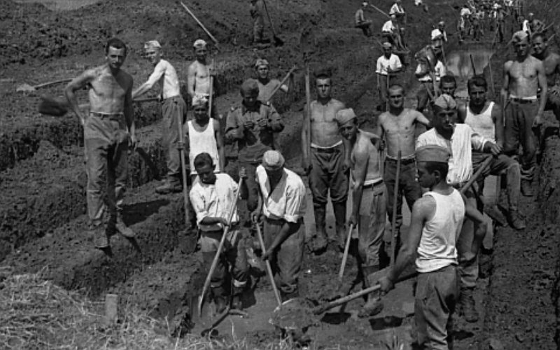 Zwangsarbeiter beim rumänischen Militärdienst in ...
