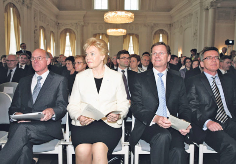 Beim Festakt im Neuen Schloss in Stuttgart, von ...