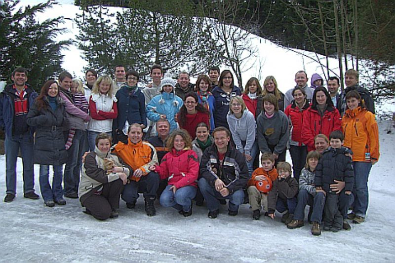 Spiel und Spa im Schnee - die Mitglieder der ...