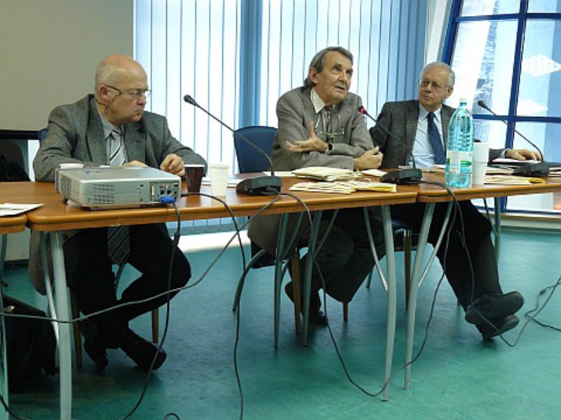Von links: Rudolf Grf, Romulus Rusan, Stefan ...