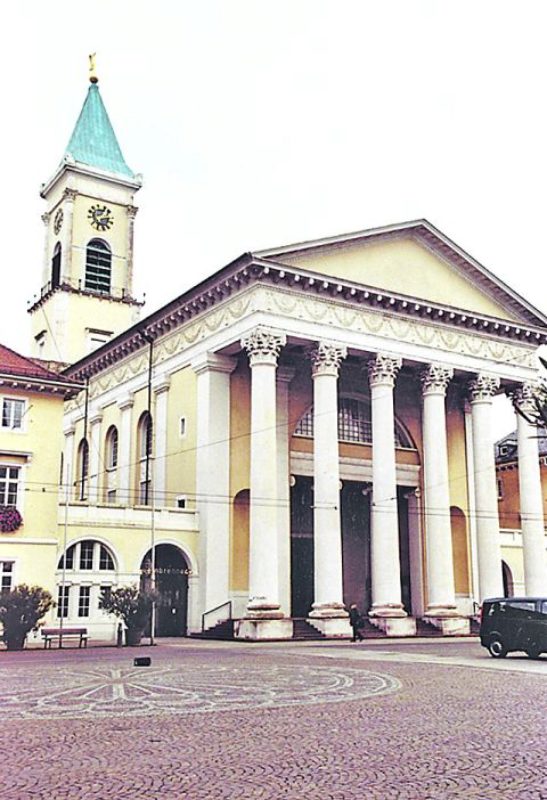 Evangelische Stadtkirche in Karlsruhe. ...