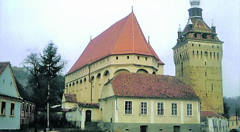 Die Keisder Kirche erstrahlt nach der Renovierung ...