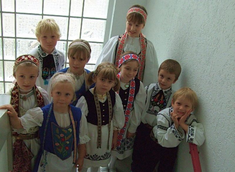 Kindergruppe Stuttgart beim Erntedankfest in der ...