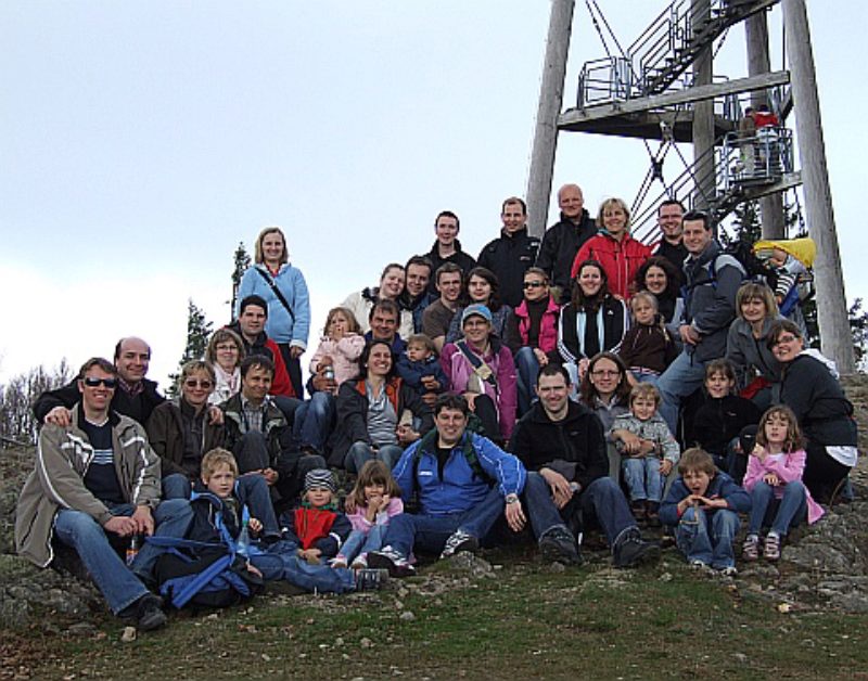 Tanzgruppe Stuttgart auf dem Schauinsland. Foto: ...