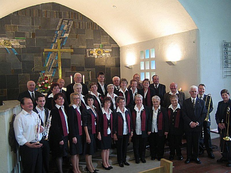 Urweger Chor im Juni 2009 in der Truderinger ...