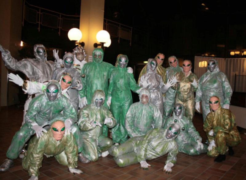 Bblingen: Die Aliens sind auf dem Faschingsball ...