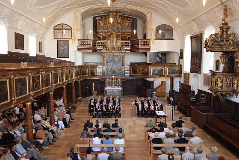 Gottesdienst in St. Ulrich. Foto: Otto Schemmel ...