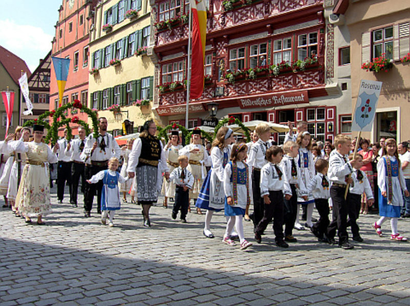 Als Mitausrichter des Heimattages waren die ...