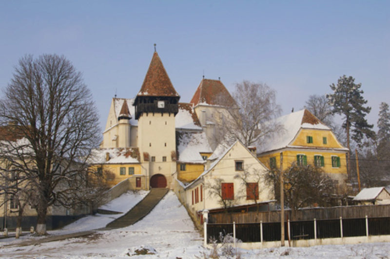 Baaen. Turmlose Saalkirche aus dem 14.-15. ...