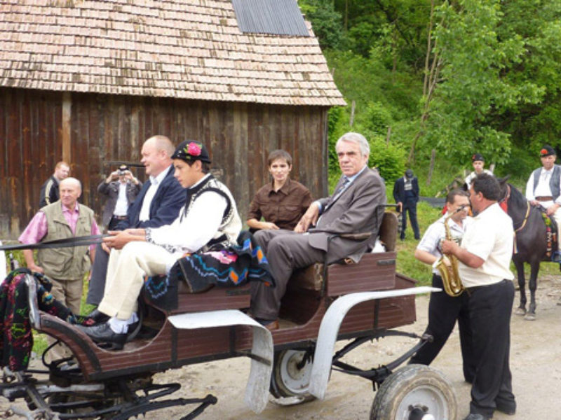 Festkutsche mit den Organisatoren Eduard ...