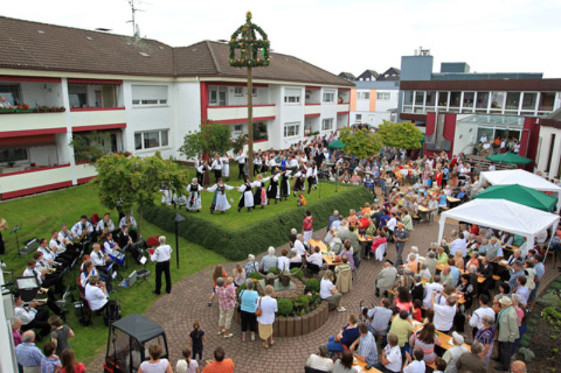 Kronenfest in Drabenderhhe. Foto: Christian ...