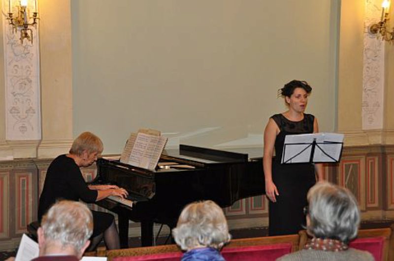 Musikalischer Abend mit Ursula Philippi (Klavier) ...