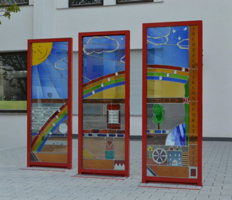 Glasstelenbrunnen von Gnther Johrend vor der ...