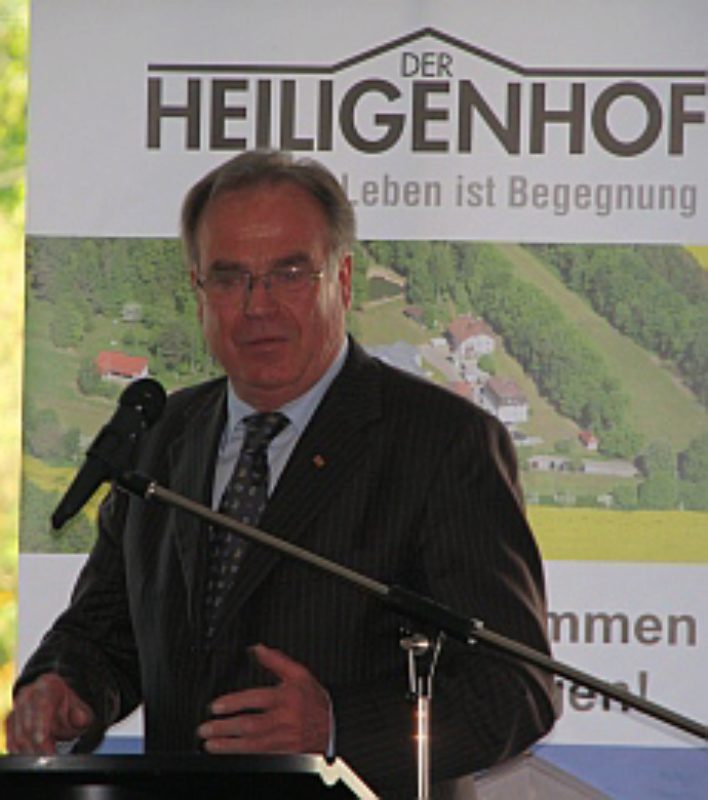 Dr. Günter Reichert, Vorsitzender der Stiftung ...