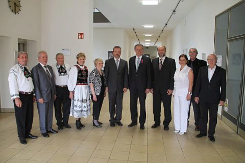 Gruppenbild, von links: Mathias Gllner, ...