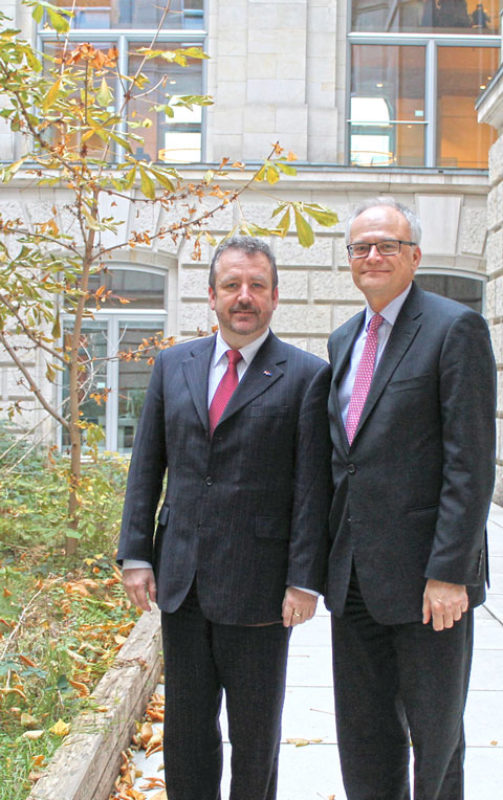 Dr. Bernd Fabritius, MdB, mit Dr. Peter Boehm ...