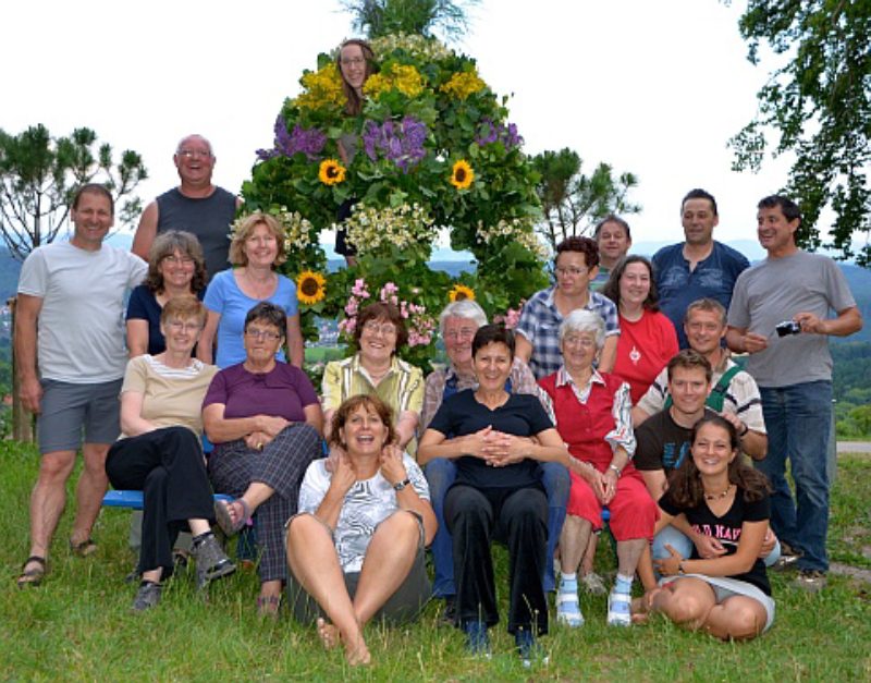 Die fleiigen Helfer der Kreisgruppe Lrrach nach ...