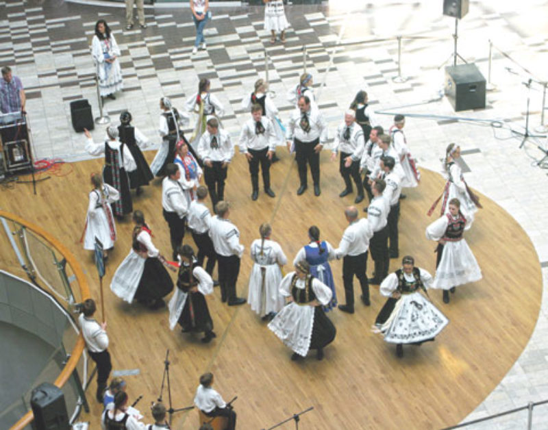 Sternpolka im Einkaufszentrum Korona ...