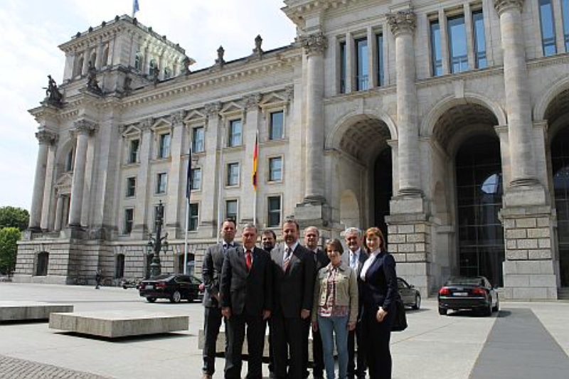 Die Delegation des Demokratischen Forums der ...